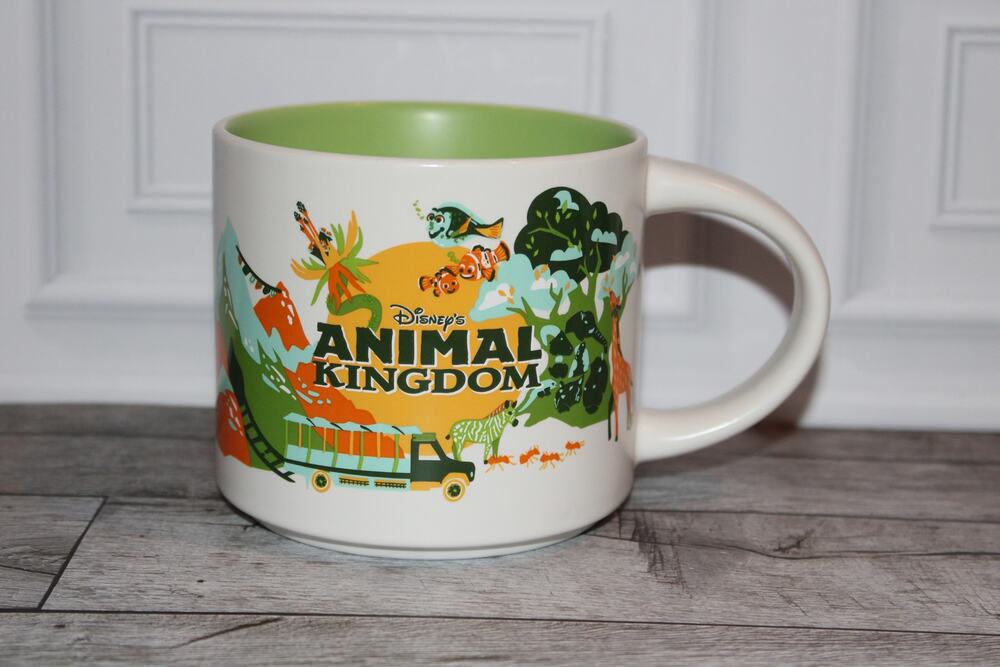Starbucks Disney Animal Kingdom Discovery Series 14 oz Mug Green Interior EUC